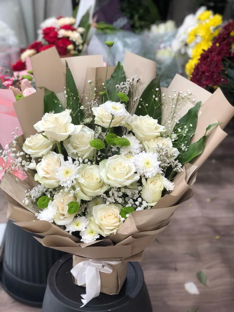 باقة ورد ابيض